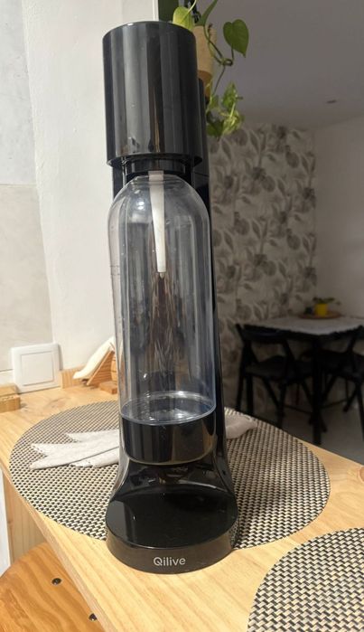 Máquina de fazer água com gás