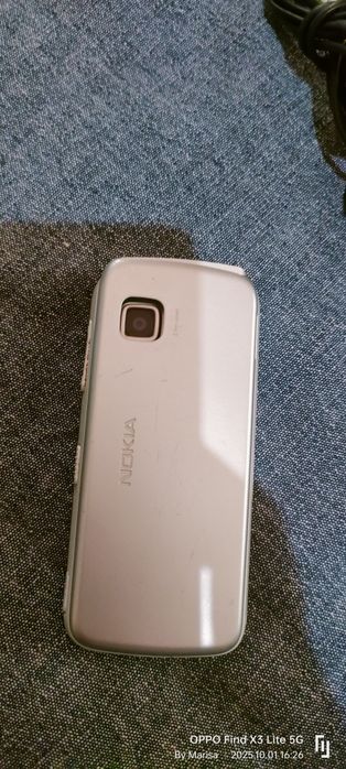 Telefones e telemóveis