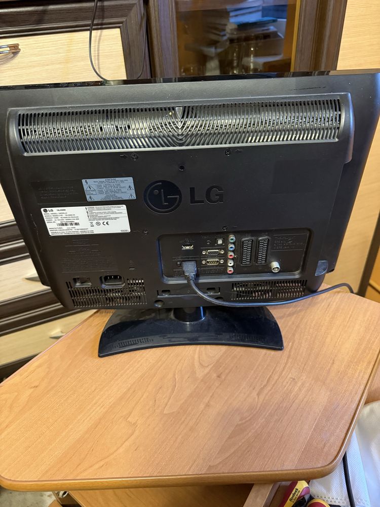 Monitor LG 19 cali