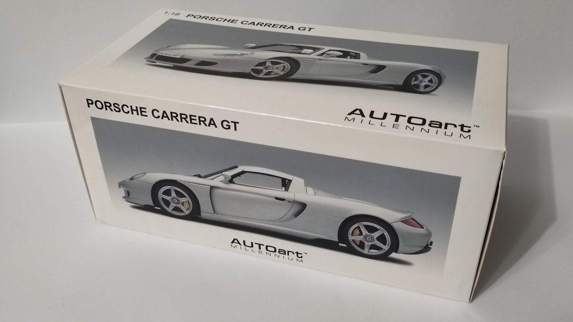 Porsche Carrera GT, srebrny, Autoart Millenium, 1:18