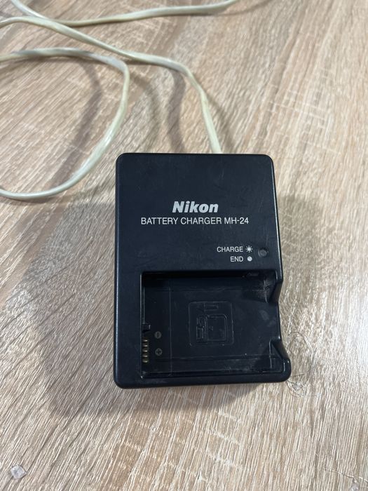 Фотоапарат nikon D3100+ карта памяти