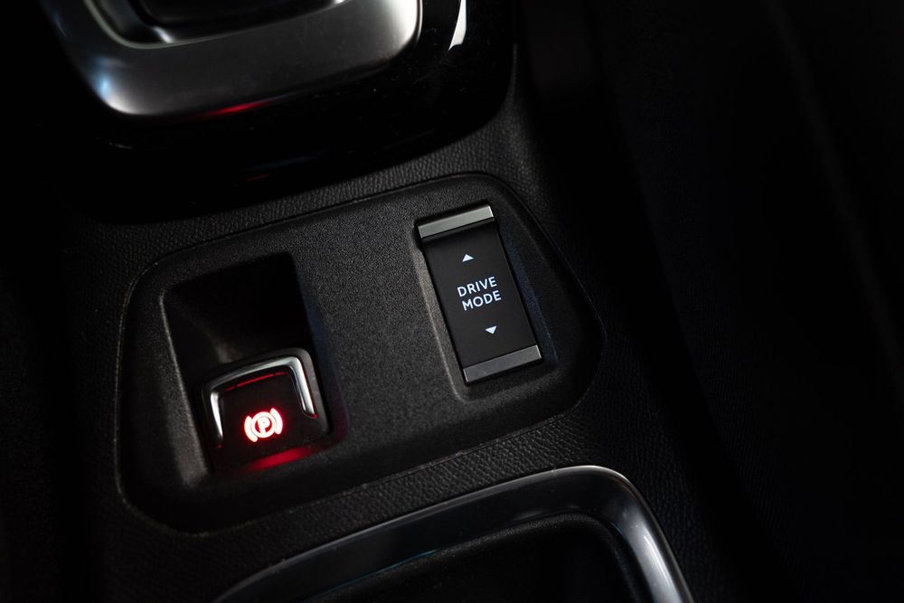 Opel Corsa-e | 50kw | 136cv | 320km de autonomia