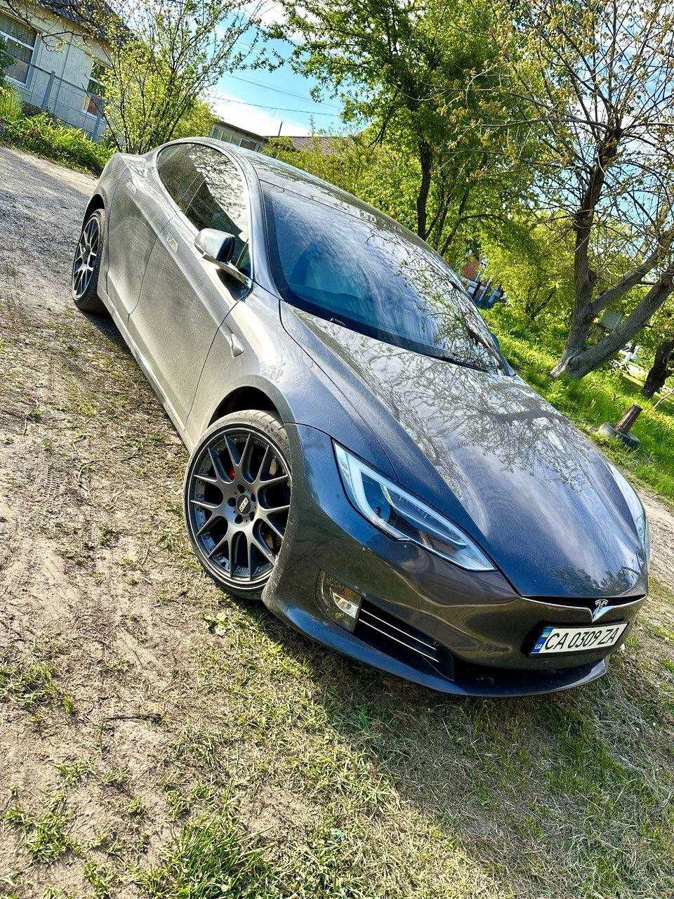 Продам Tesla Model S P100D Ludicrous