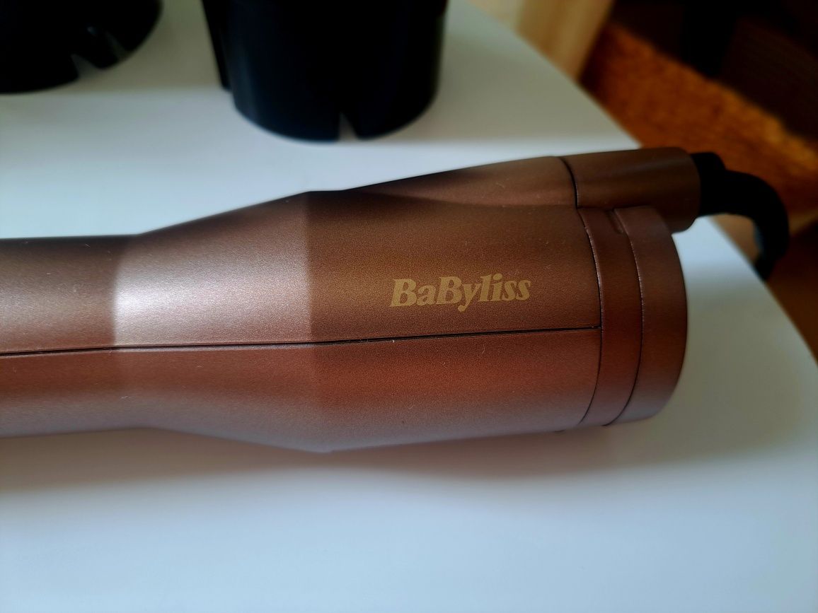 Lokówkosuszarka obrotowa Babyliss AS952E