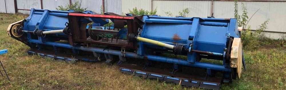 Жатка КМС-8, кукурудзяна жниварка на комбайн КЕЙС, CASE 2388, 2010 р.