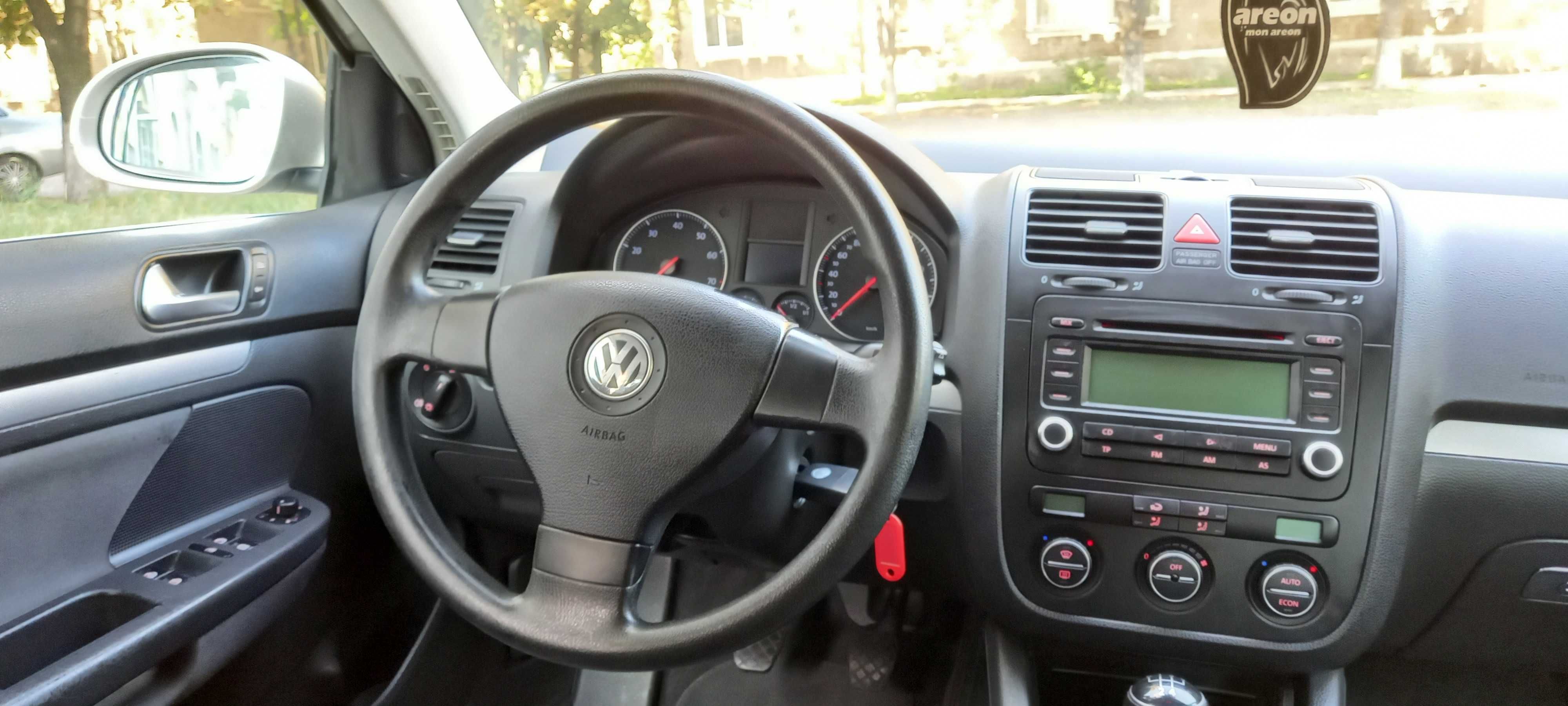 Volkswagen Jetta 1.6 MPI