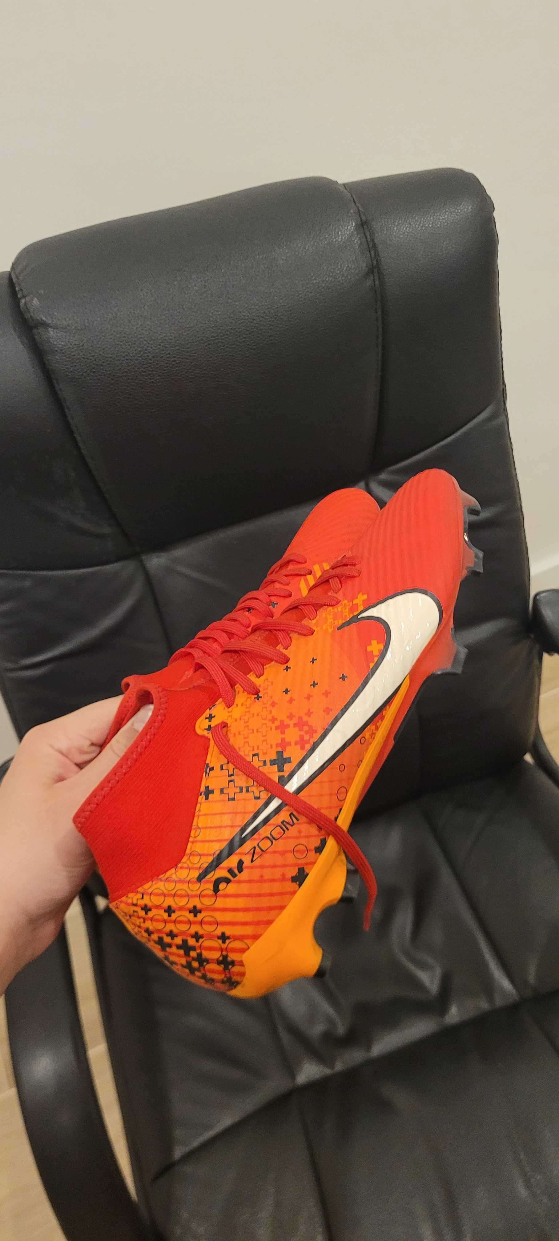 Chuteira mercurial CR7