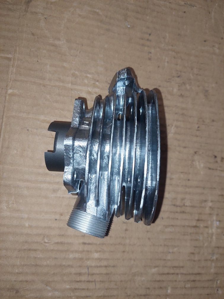 Nowy cylinder silnika romet komar s38 jajko pl