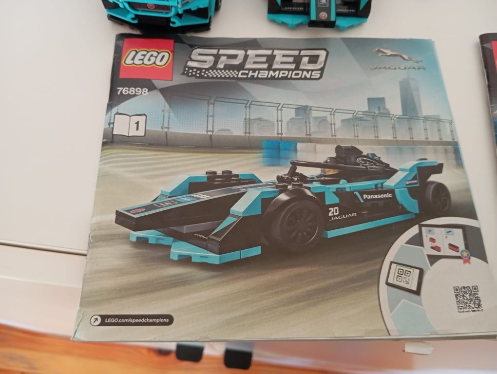 Sprzedam Lego 76898 kompletne ( co do klocka ) wraz z  instrukcja