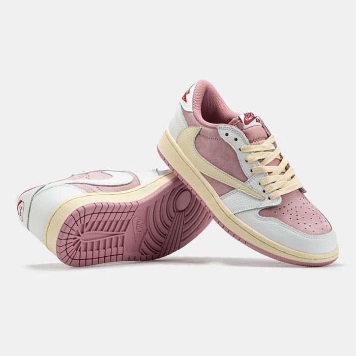 Жіночі Кросівки Nike Air Jordan 1 Low x Travis Scott 36-41