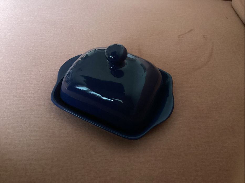 Maselniczka z ceramiki