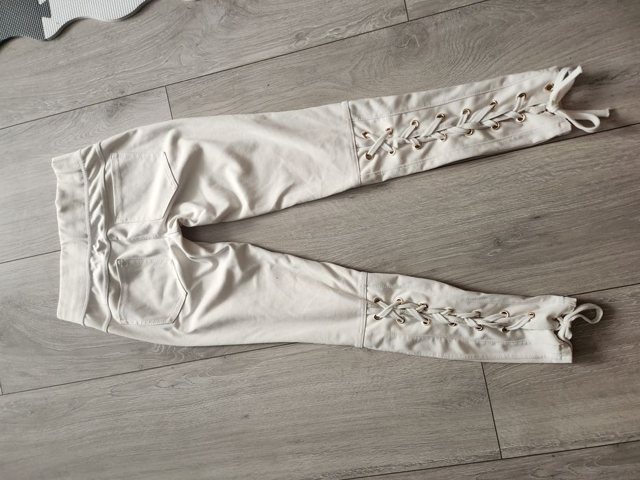 Legginsy białe xs