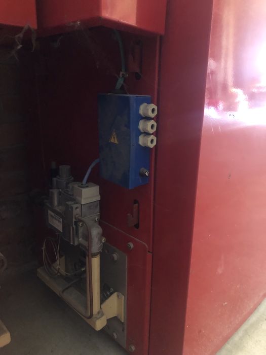 Газовий котел Маяк АОГВ-50 Е