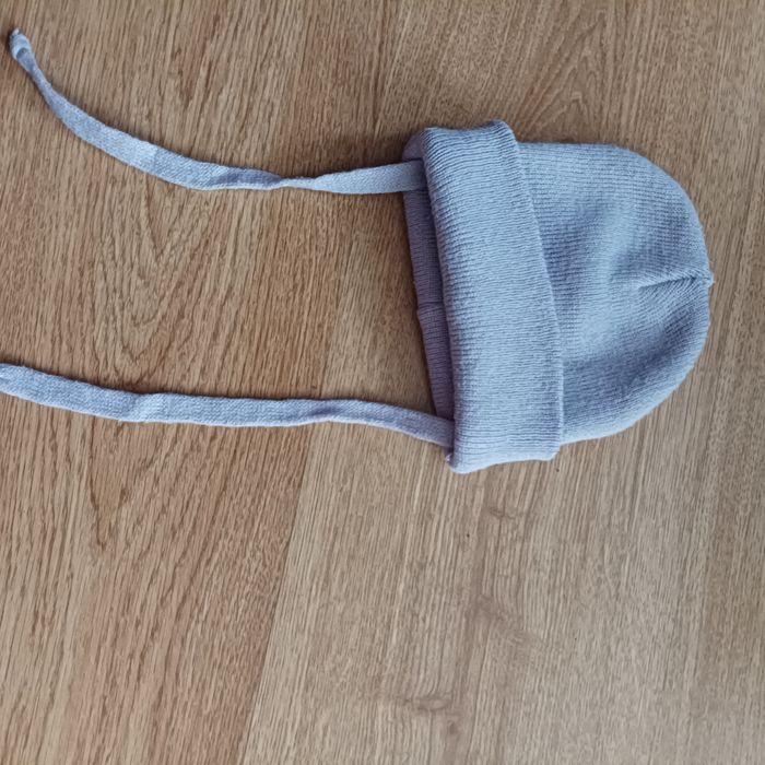 88L* Czapka dla dziewczynki na około 1 rok