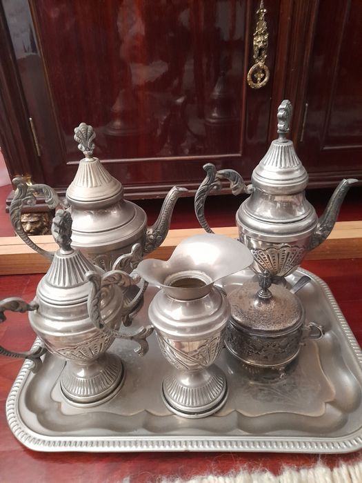 Conjunto de chá e café em casquinha