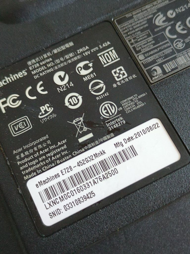 Ноутбук 15.6" Emachines E728 4 GB RAM