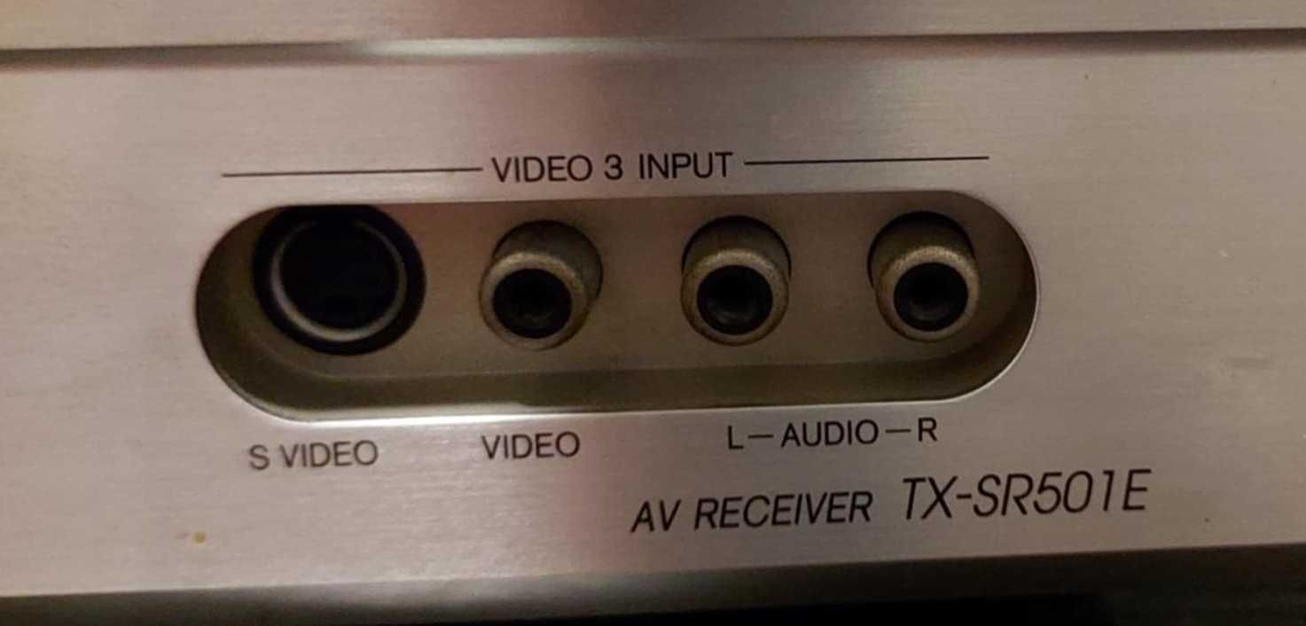 Amplituner kina domowego ONKYO TX-SR501E