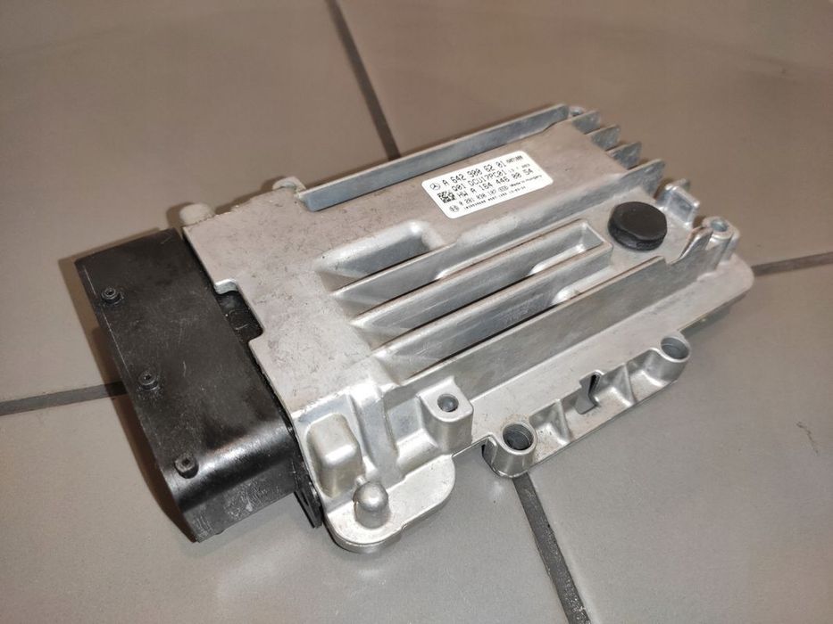 MERCEDES S-KLASA W221 MODUŁ ADBLUE STEROWNIK ZASILANIA A6429006201 ORYGINAŁ