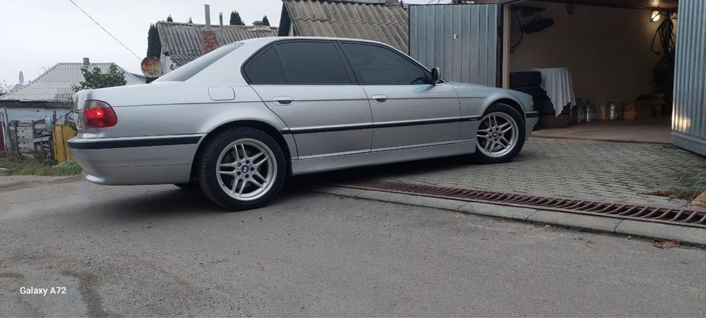 Продам bmw e38 730d
