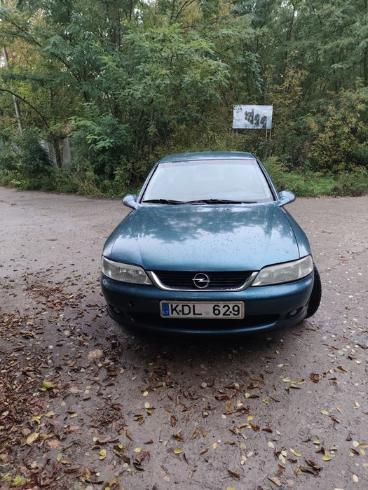 Opel Vektra b 2002