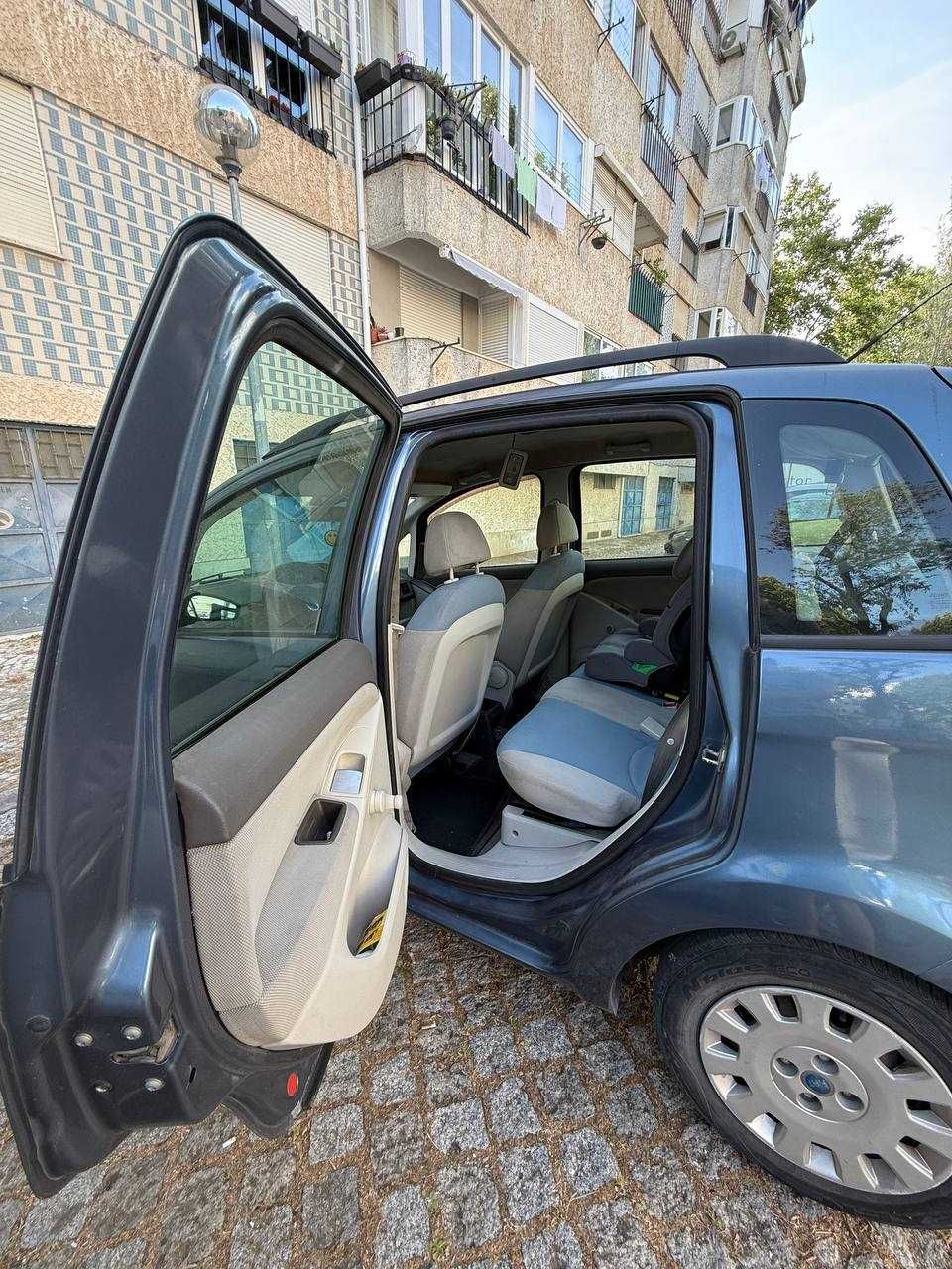Fiat Idea 2004 -  manual, em bom estado