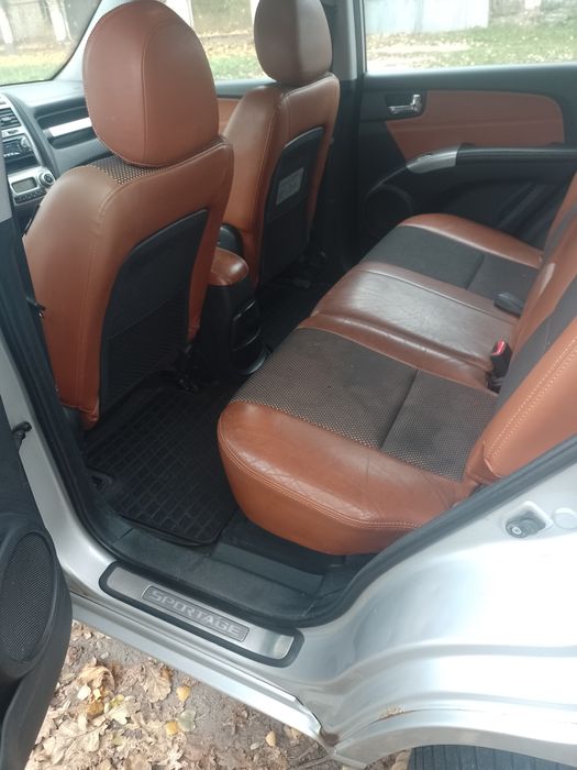 Продається автомобіль КИА спортедж 2005 р.в 2.0 т.д