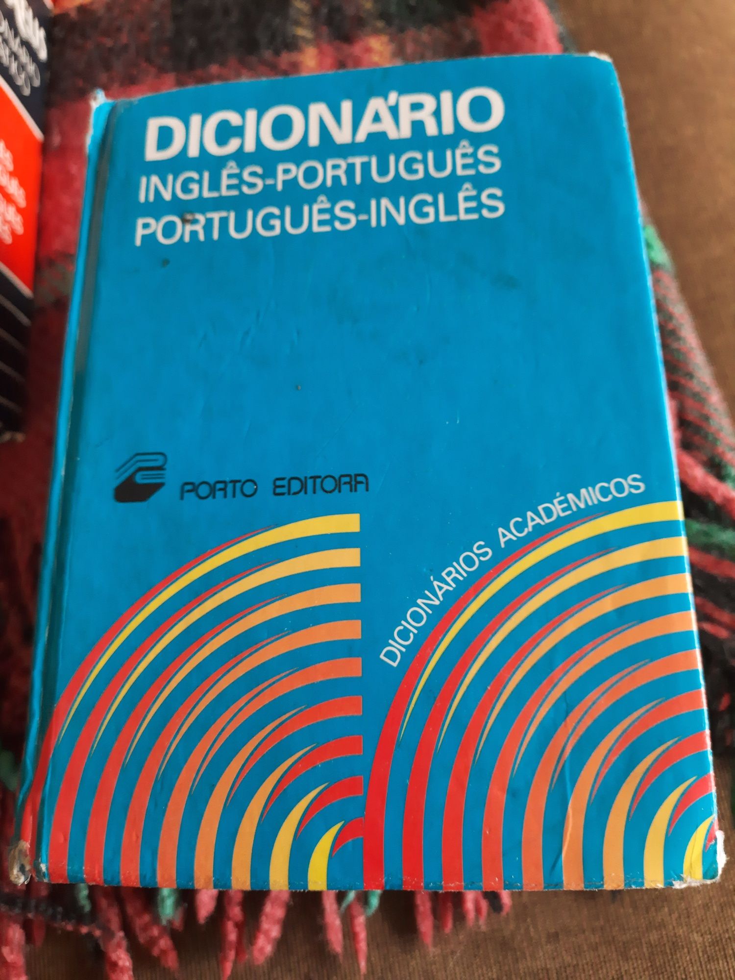 Dicionários de inglês