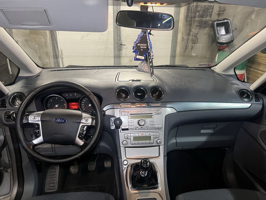 Ford galaxy 2 2006r 2,0 D