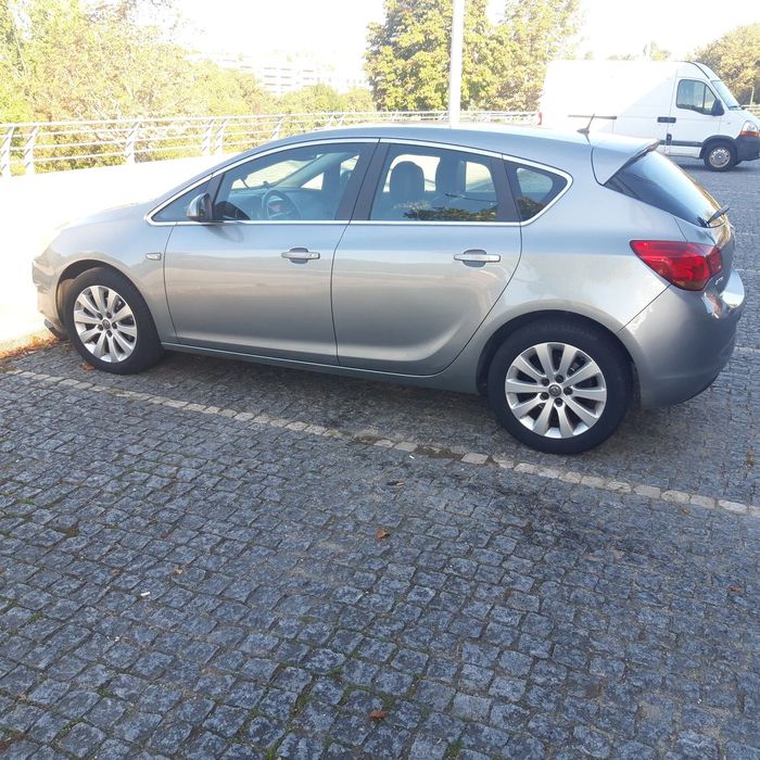 Opel Astra 1.7 CDTi Cosmo ecoFLEX