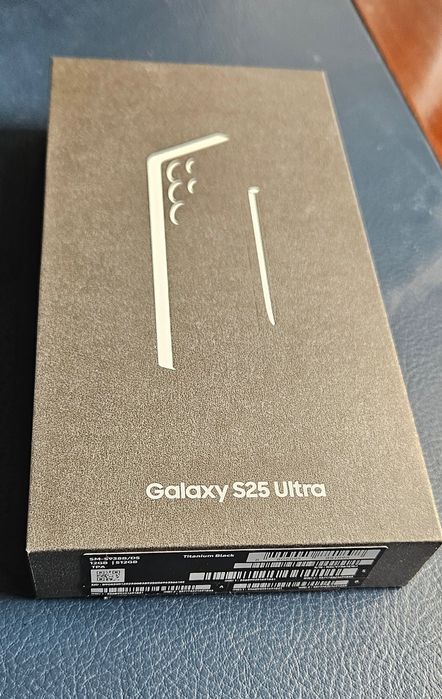 Samsung Galaxy S25 Ultra 12/512GB Titanium Black (SM-S938B/DS)