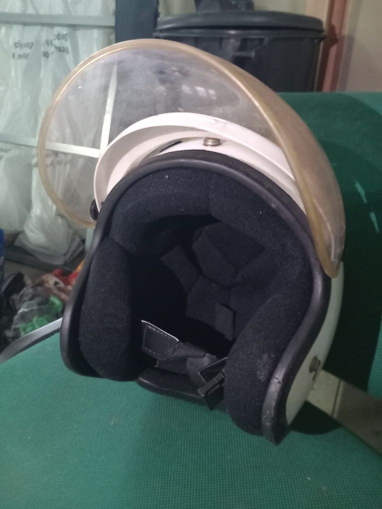 Capacete tamanho M