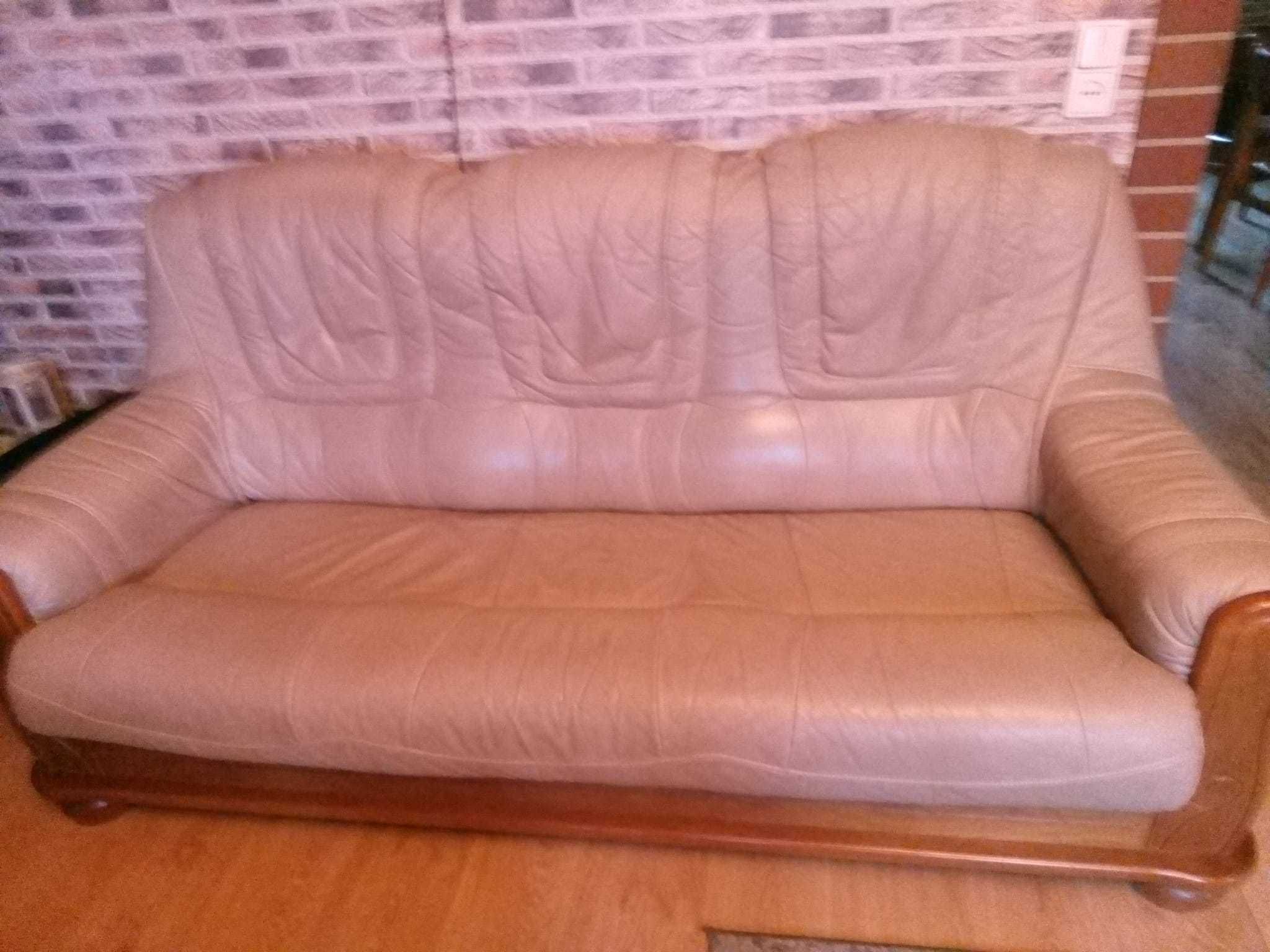 Zestaw - trzyosobowa sofa i dwa fotele