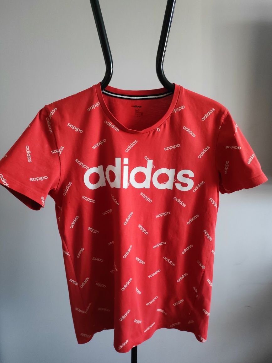 świetny t-shirt Adidas