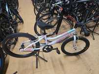Bicicleta de menina roda 20 nova