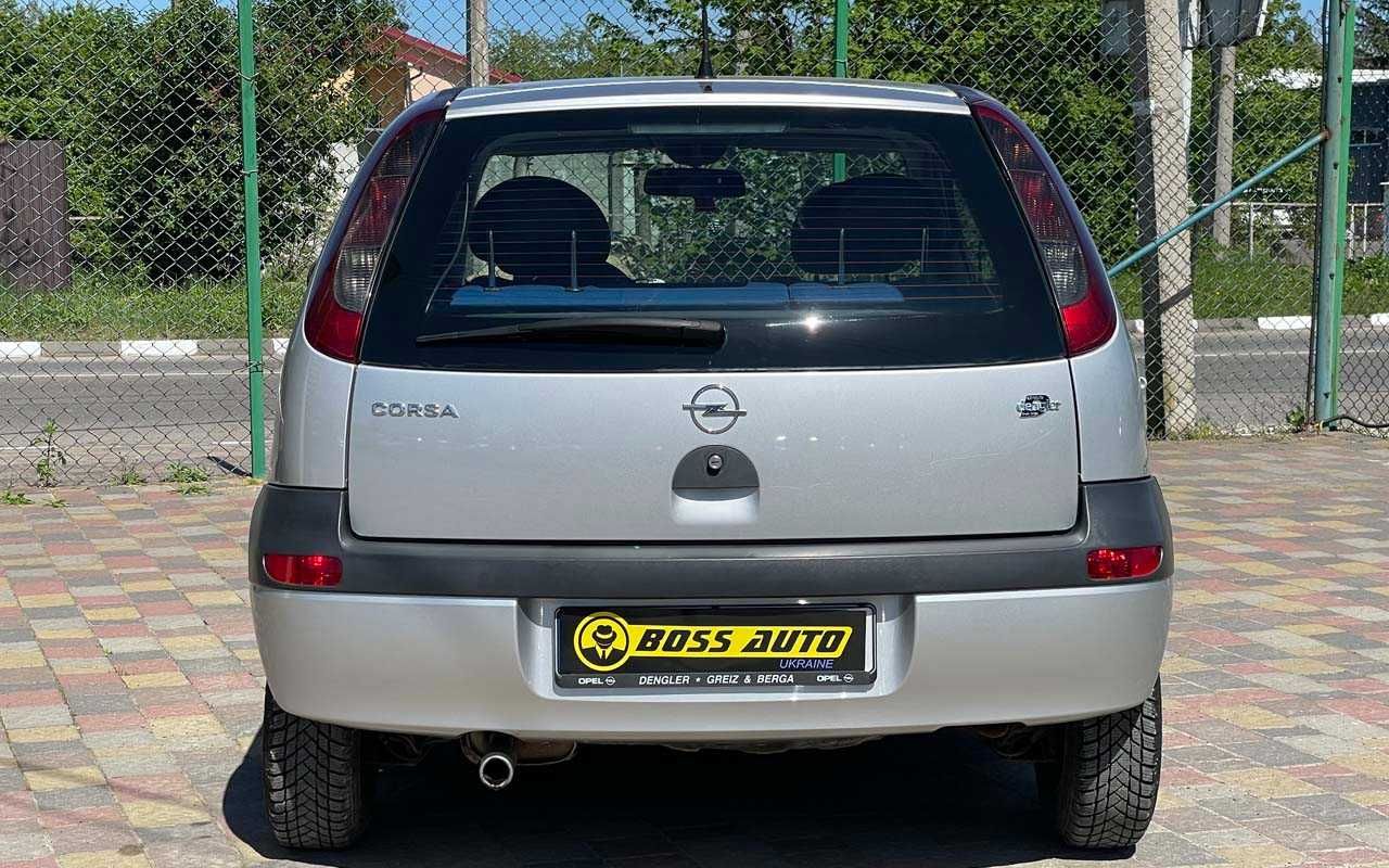 Opel Corsa 2003 року