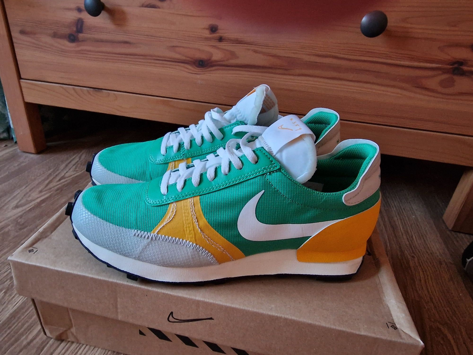 Tenis Nike verde amarelo