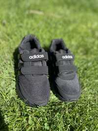 Продам дитячі кросівки 31-35 розмір