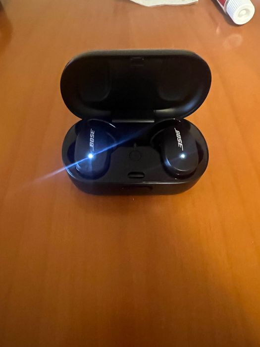 Earbuds Bose Avariados