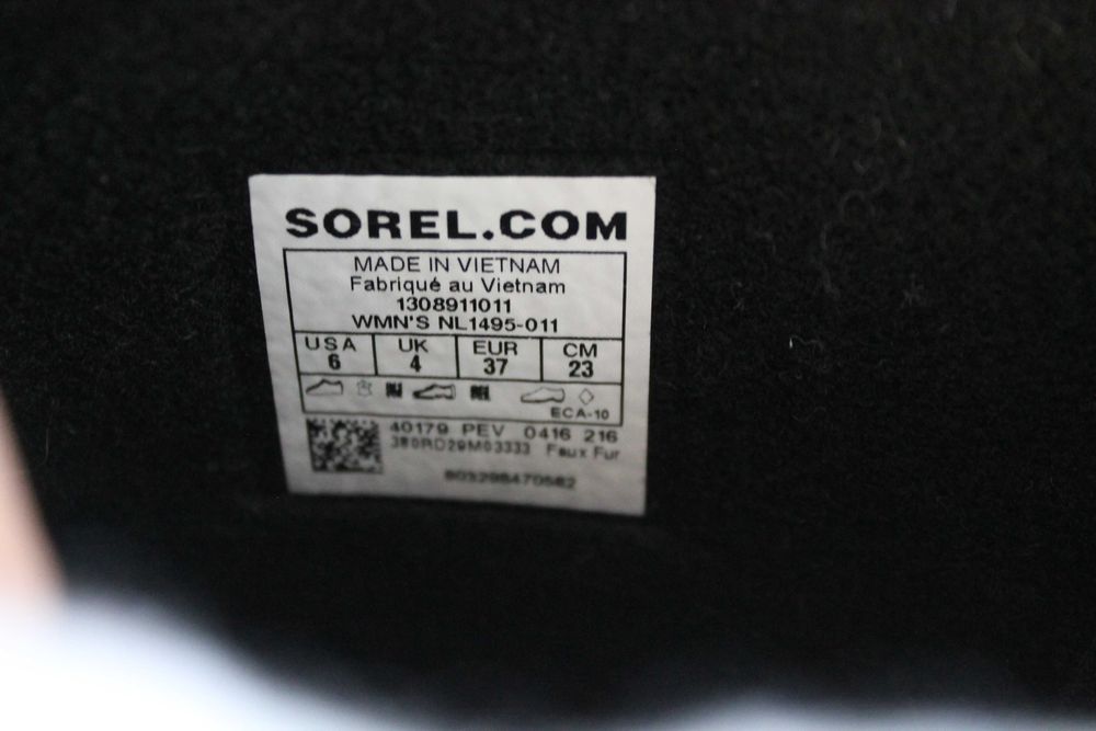 Sorel Winter Carnival амер. 6  євро 37 см-23,5