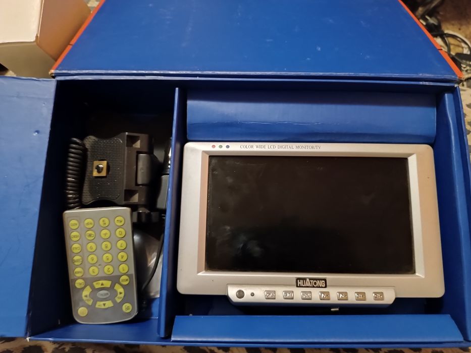 Автомобільний  телевізор