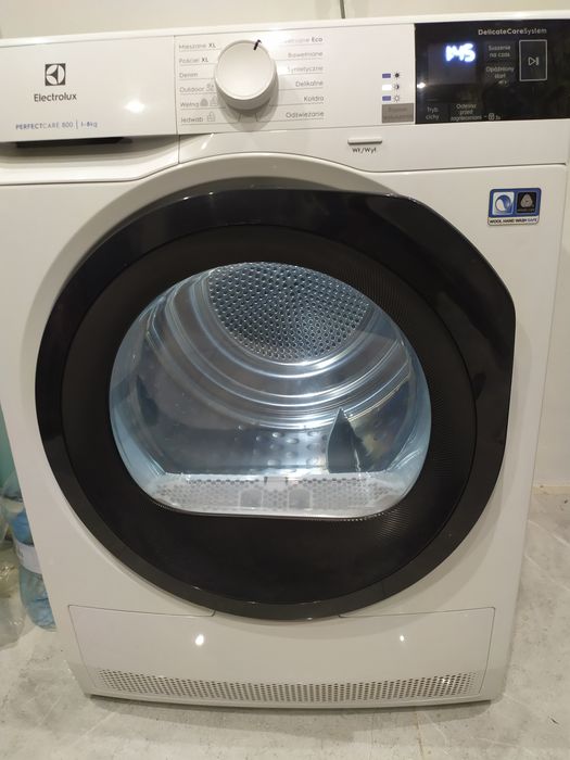 Suszarka do ubrań z pompą ciepła