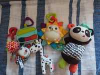 Zestaw zabawek firmy B. Toys oraz Done by Deer