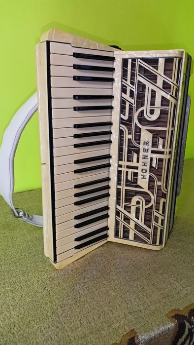 Akordeon Hohner Tango V 120bas Kanciak po remoncie, perełka, nowe pasy