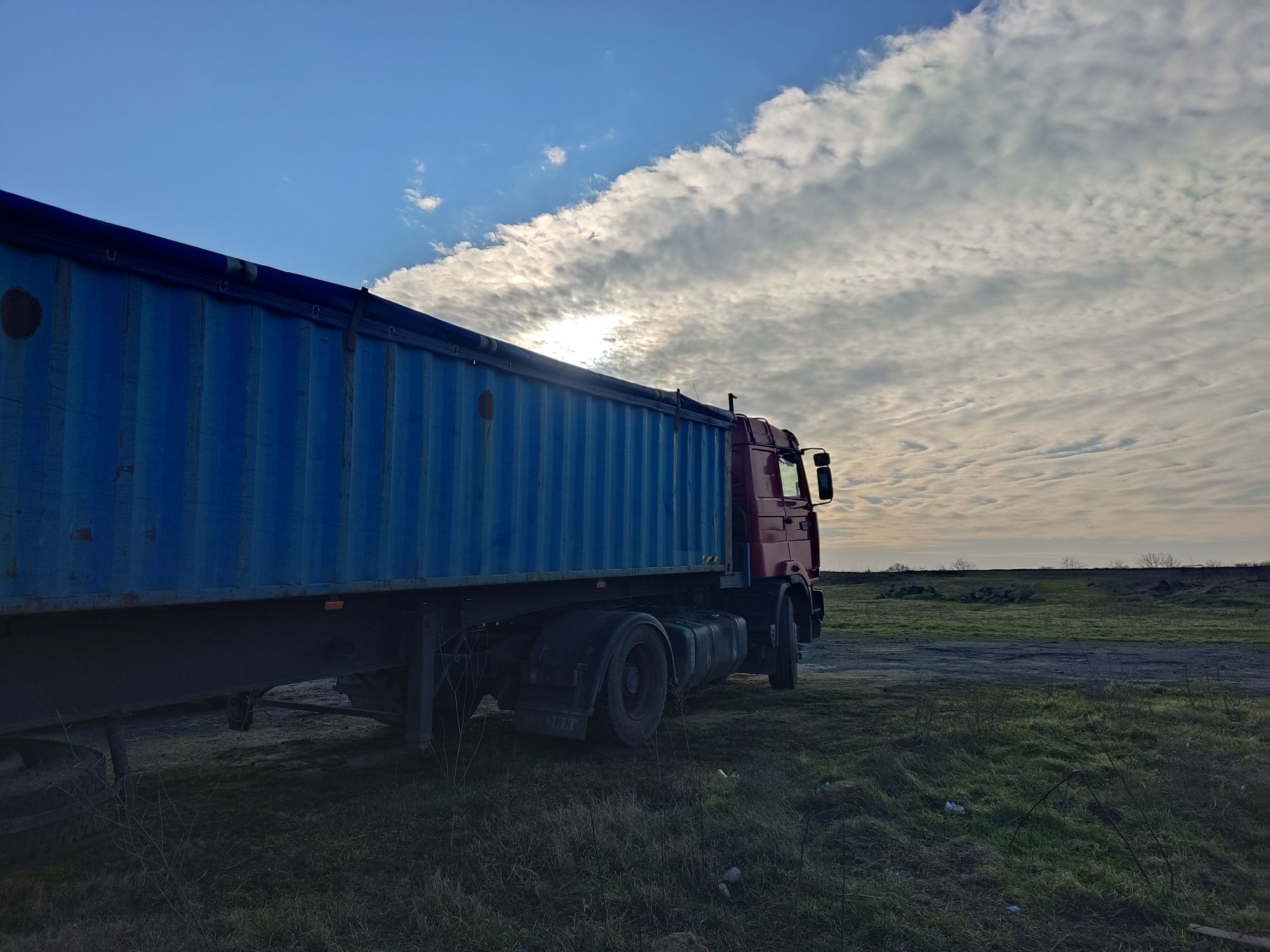 Рено Мажор с прицепом
