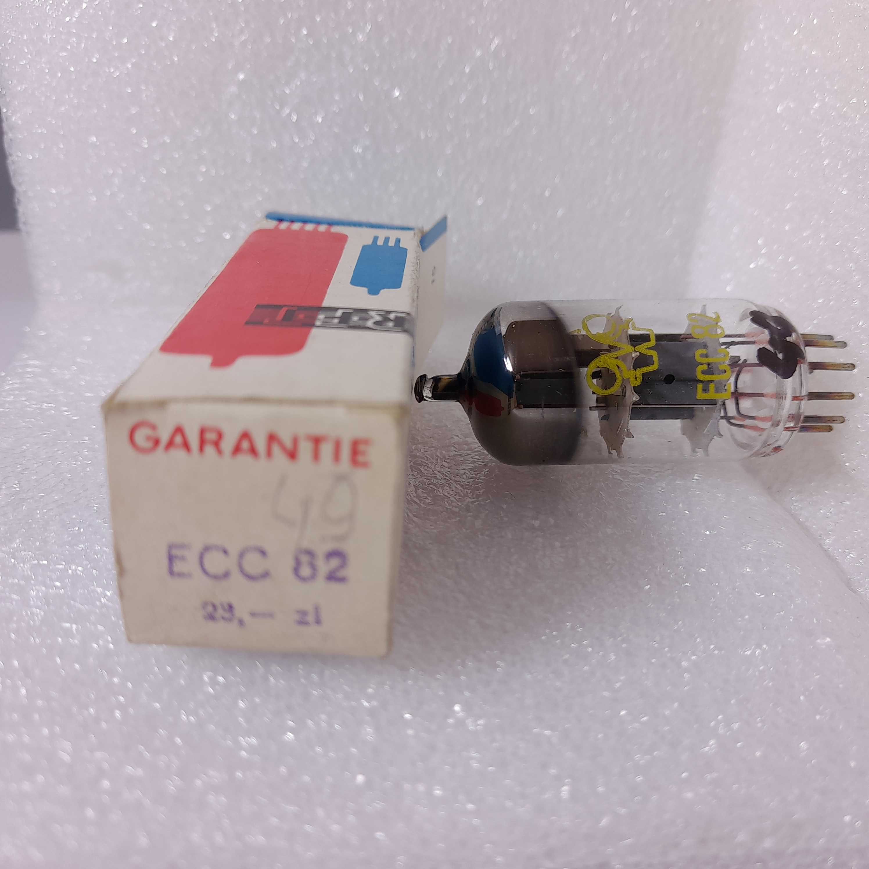 Lampy elektronowe ECC82 RFT NOS