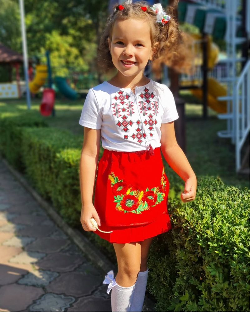 Вишиванка для дівчинки
