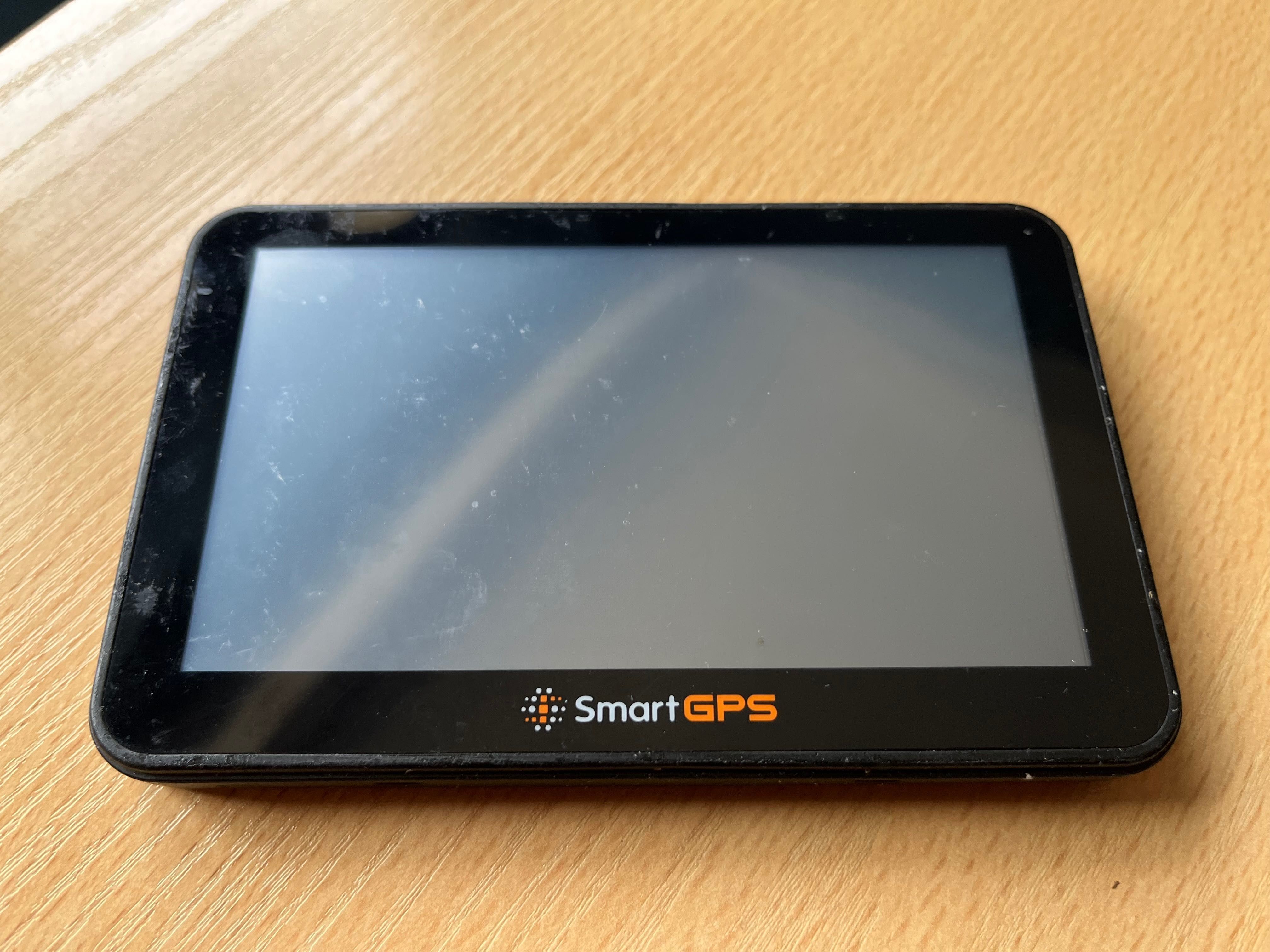 Navi SmartGPS SG 710 ekran 5" uszkodzona