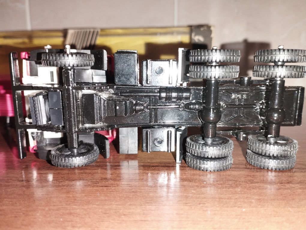 Продам КамАЗ 5410 с П/П."СОВТРАНСАВТО".1/43.СССР