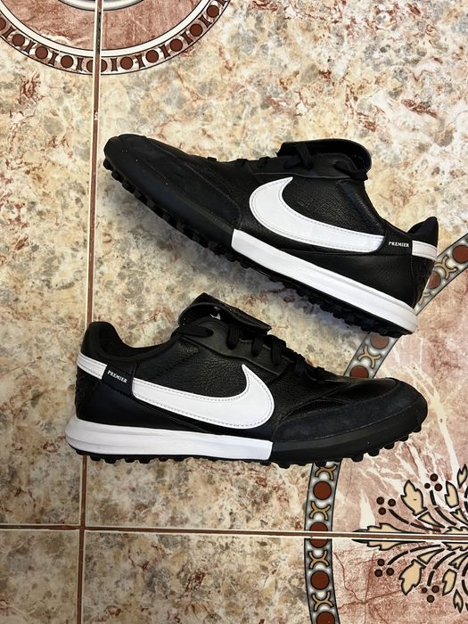 Сороконожки Nike premier tiempo