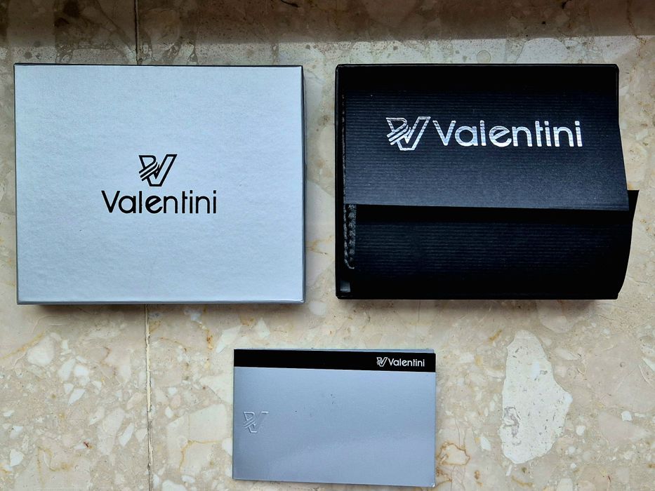 Skórzane etui na wizytówki Valentini